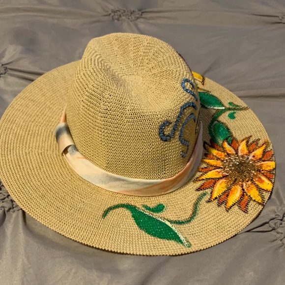 Custom summer hats - Picture 4 of 4
